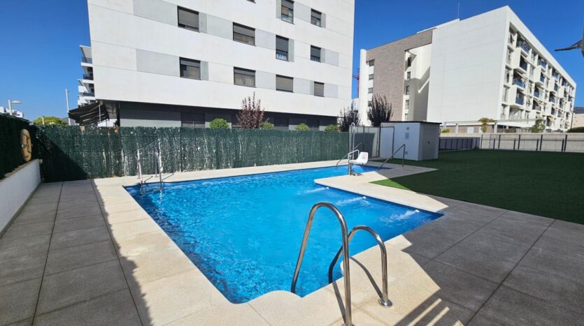 vivienda vpo en hipercor Córdoba